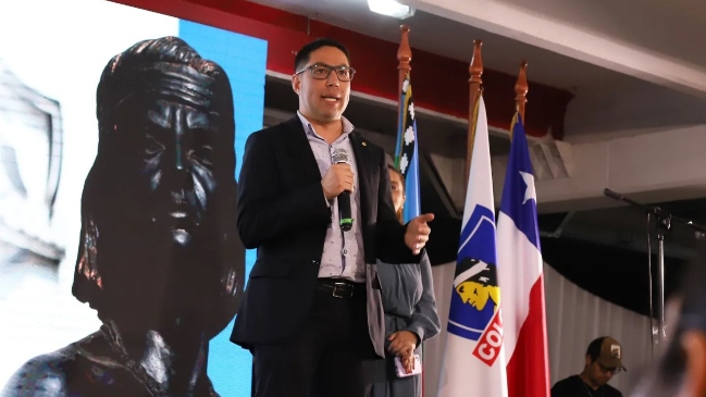 Presidente del CsyD Colo Colo: Debería revisarse el contrato por los recitales en el Monumental