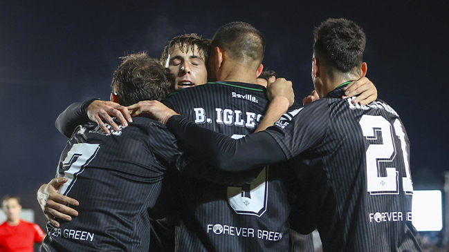 El Betis de Pellegrini evitó el bochorno ante Villanovense con remontada en Copa del Rey