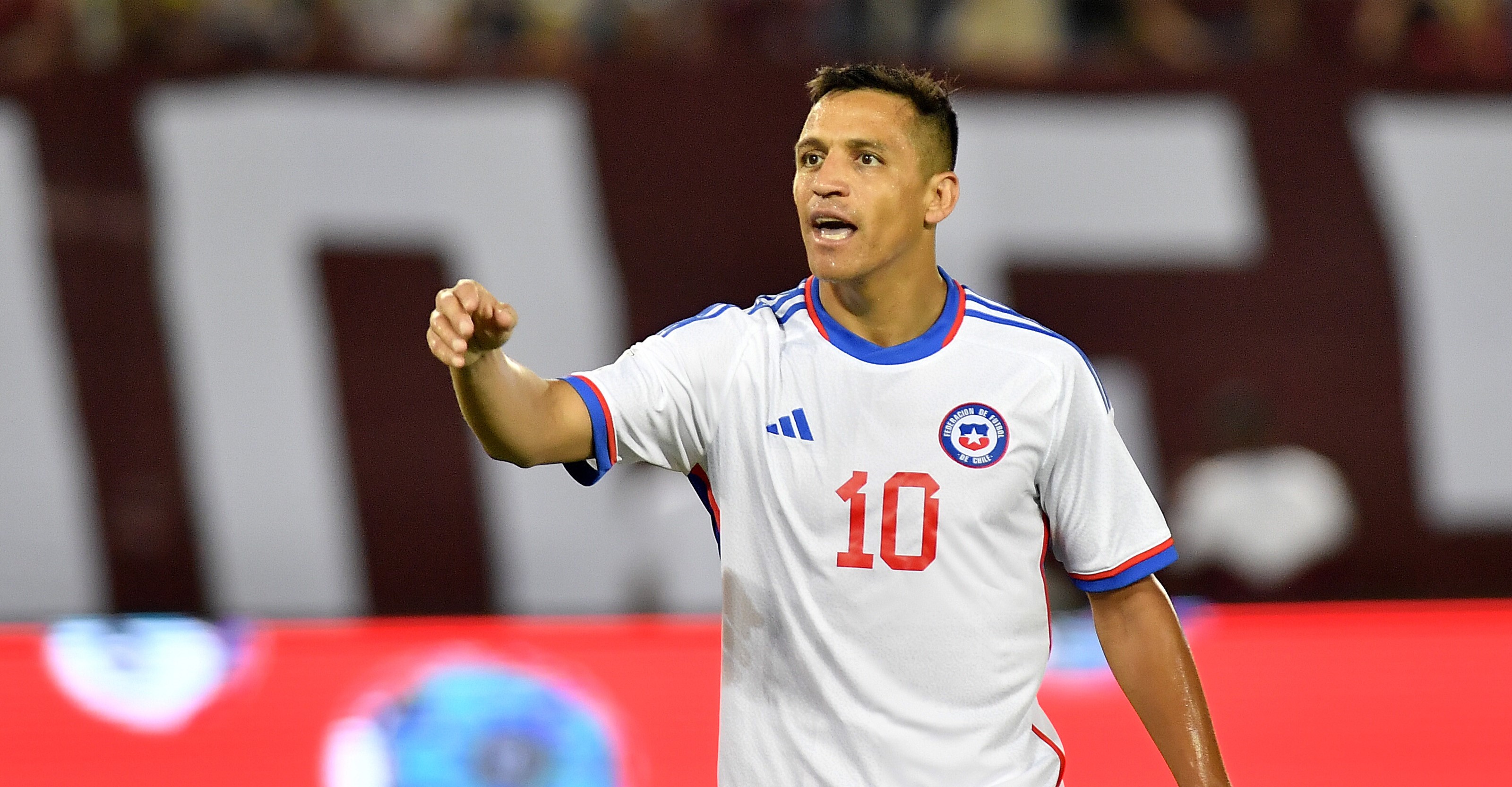 Alexis Sánchez apareció en el radar de dos clubes de Arabia Saudita
