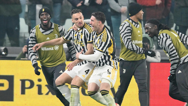 Juventus tumbó a Napoli y le dejó tarea a Inter de Milán en la pelea por el liderato de la Serie A