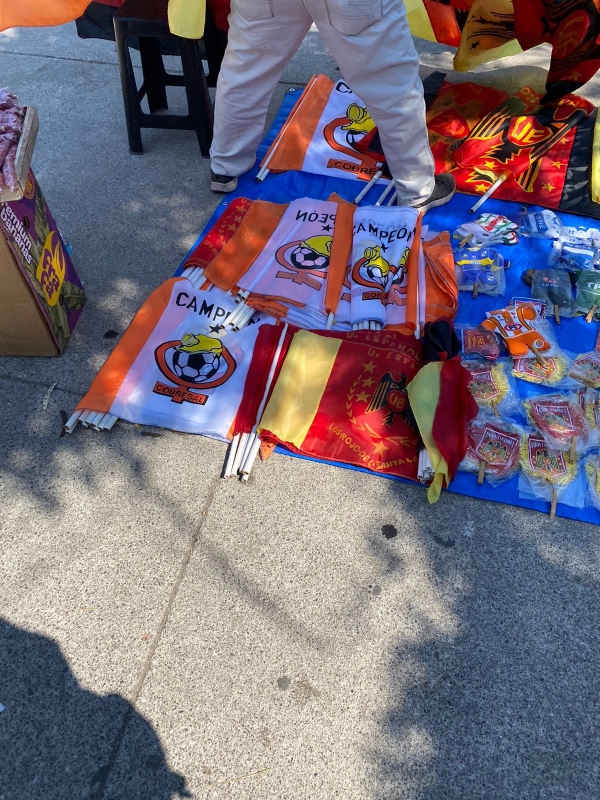 ¿Fue mufa? Se vendieron banderas de “Cobresal campeón” antes del duelo con U. Española