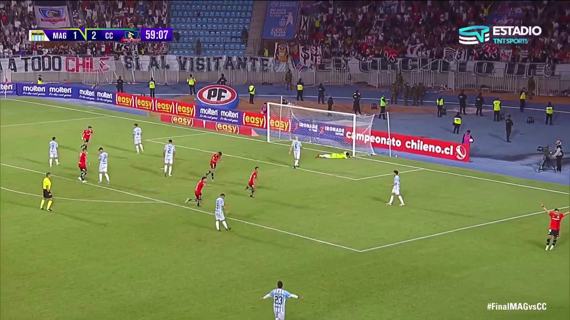 Vicente Pizarro anotó ante Magallanes y acercó a Colo Colo al título de Copa Chile