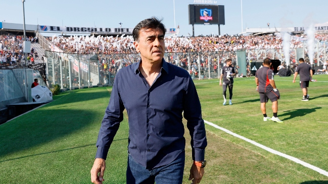 Los títulos que alzó Quinteros en Colo Colo