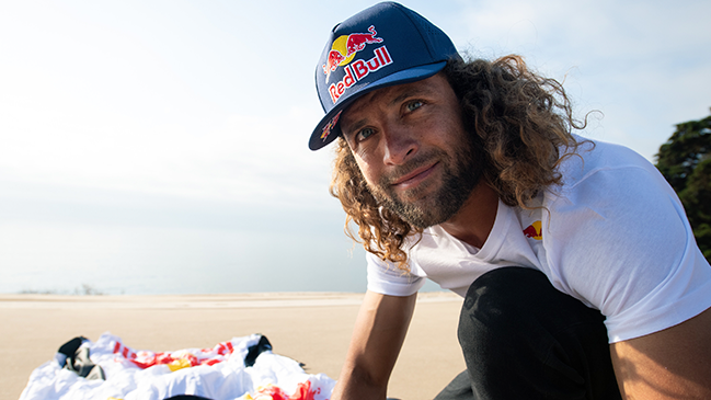 Paracaidista chileno Sebastián Alvarez cerró un destacado 2023