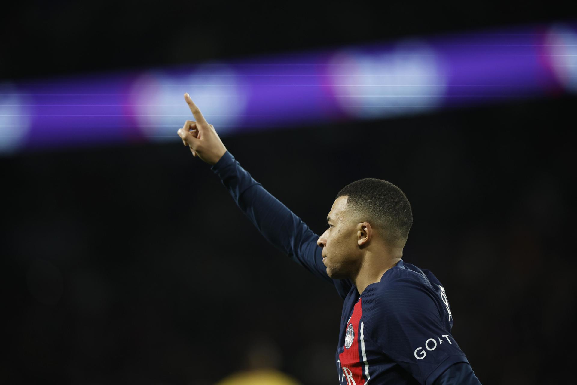 Kylian Mbappé celebró su cumpleaños con doblete en triunfo de PSG sobre Metz