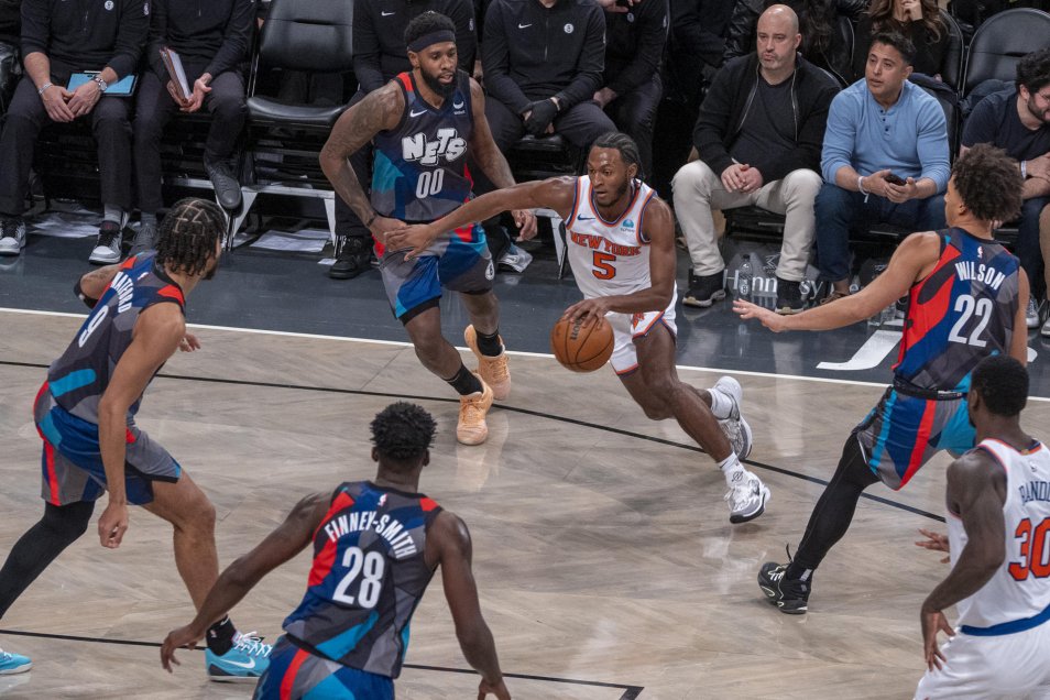 New York Knicks se quedó con el clásico ante Nets y ganan en Brooklyn tras cuatro años