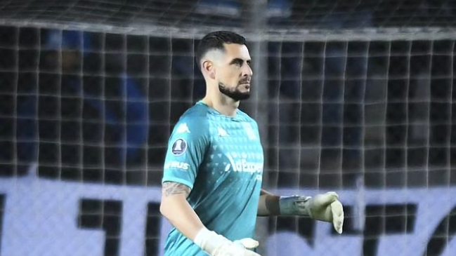 La U sigue empujando por poder cerrar la llegada de Gabriel Arias