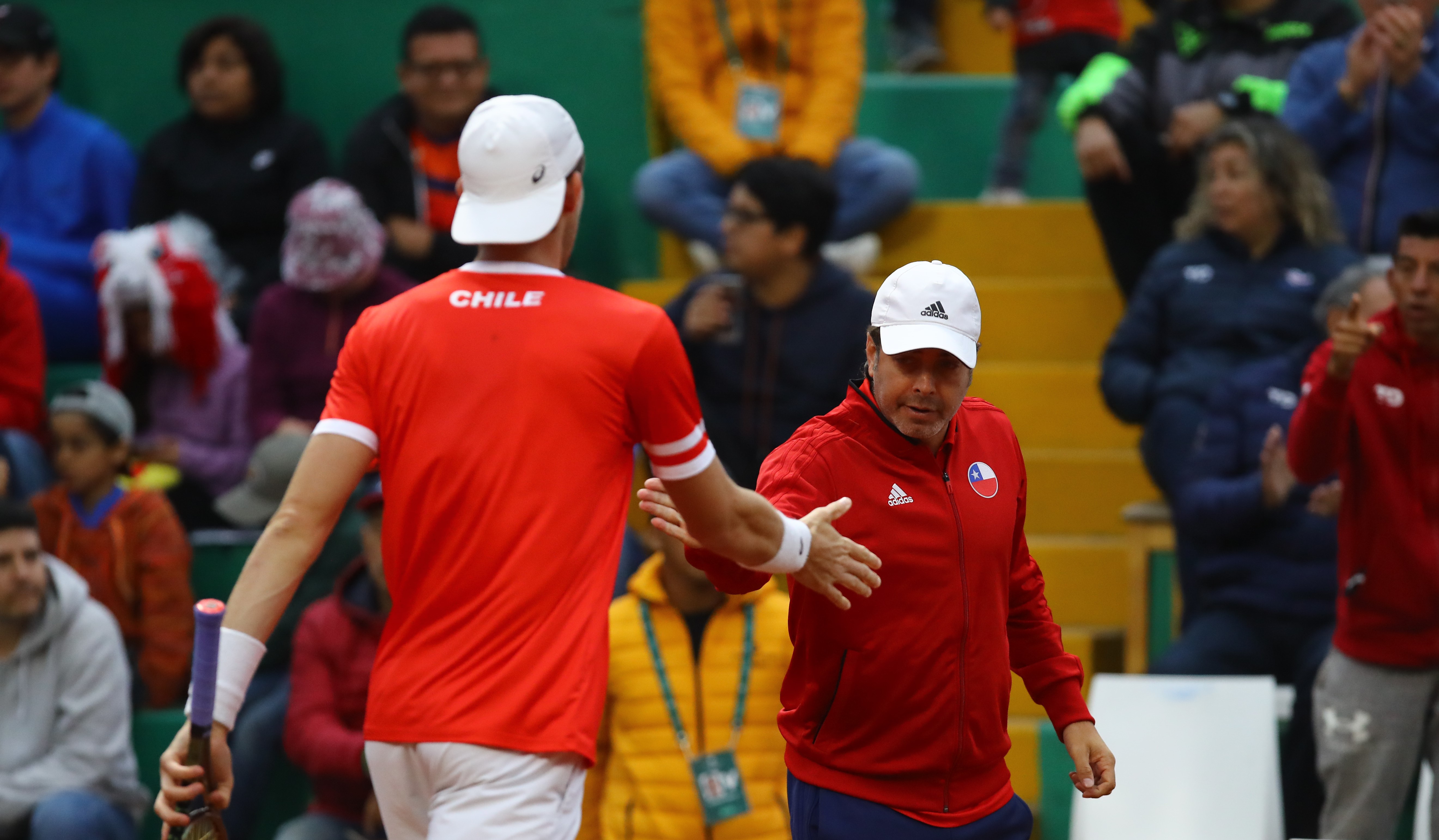 Chile y Perú jugarán en superficie dura la serie de Copa Davis