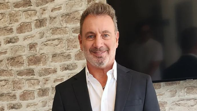 “Mucho amor, cariño y esperanza”: El saludo navideño de Marcelo Barticciotto