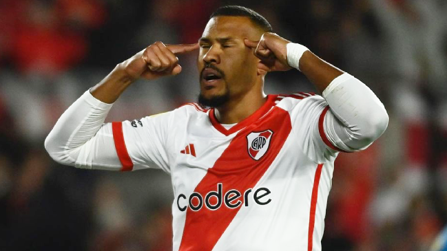 Puso dinero de su bolsillo: Salomón Rondón rescindió contrato con River Plate