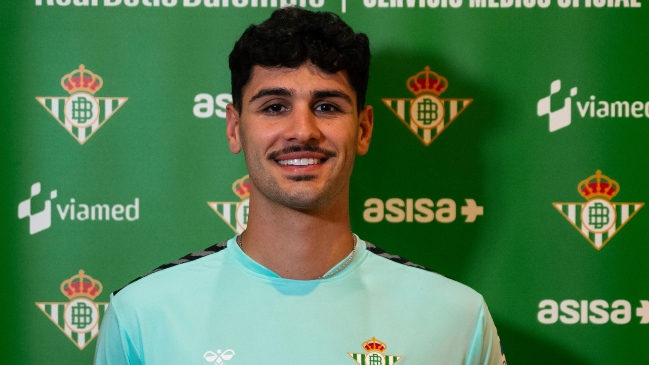 Johnny Cardoso fichó hasta 2029 por Real Betis de Pellegrini y Bravo