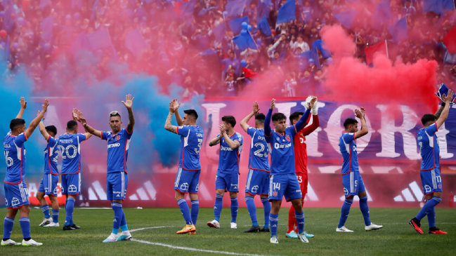 Volverá un clásico: Universidad de Chile alista la Noche Azul 2024 en el Nacional
