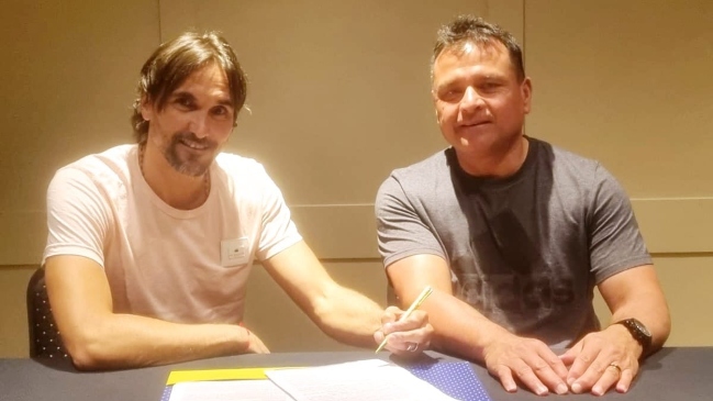 Diego Martínez fue oficializado como nuevo DT de Boca Juniors