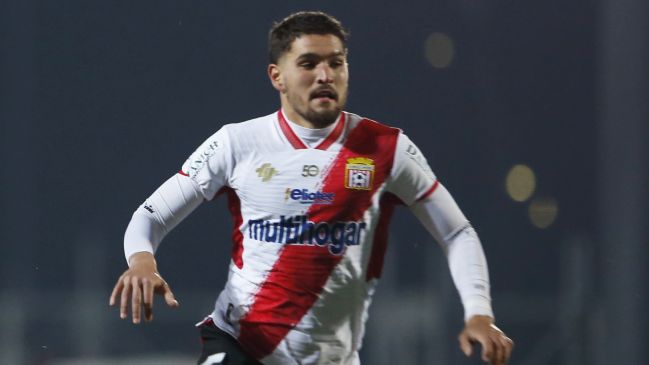 Deportes Iquique se reforzó con el mediocampista uruguayo Agustín Nadruz