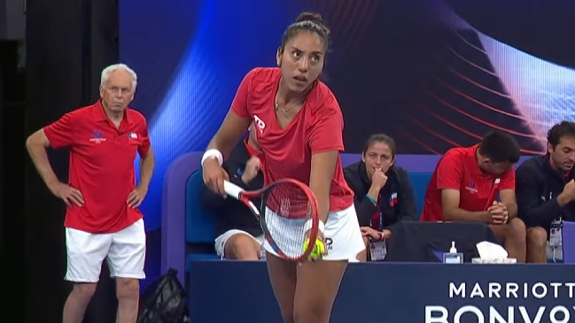 Daniela Seguel ofreció dura lucha en el inicio de la serie entre Chile y Canadá por la United Cup