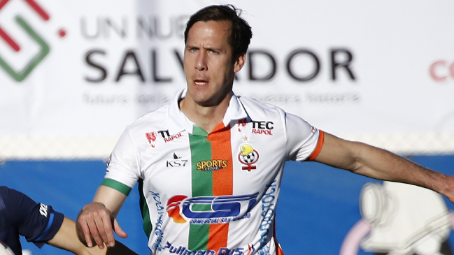 Cobresal anunció la renovación de Francisco Alarcón para la temporada 2024