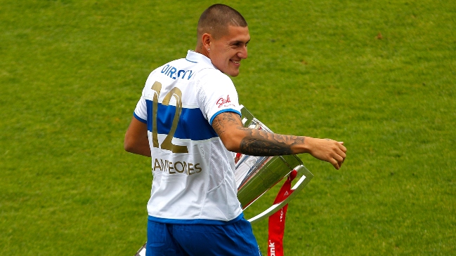 Nicolás Castillo tiene muy avanzada su inclusión al plantel de Universidad Católica