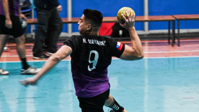 Figura del campeón de balonmano lamentó mal estado de las canchas del CEO: Es vergonzoso