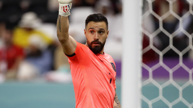 El arquero Hernán Galindez quedó a detalles de Huracán