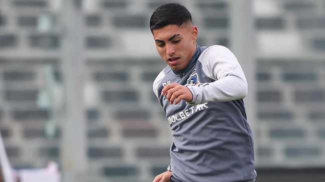 Quinteros habló del caso Jordhy Thompson en su presentación en Vélez