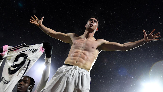 Juventus dio vuelta en la agonía su partido ante Salernitana y sigue presionando por el liderato