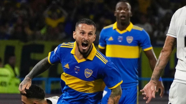 Almirón llenó de elogios a Benedetto: Es un jugador importantísimo y de jerarquía