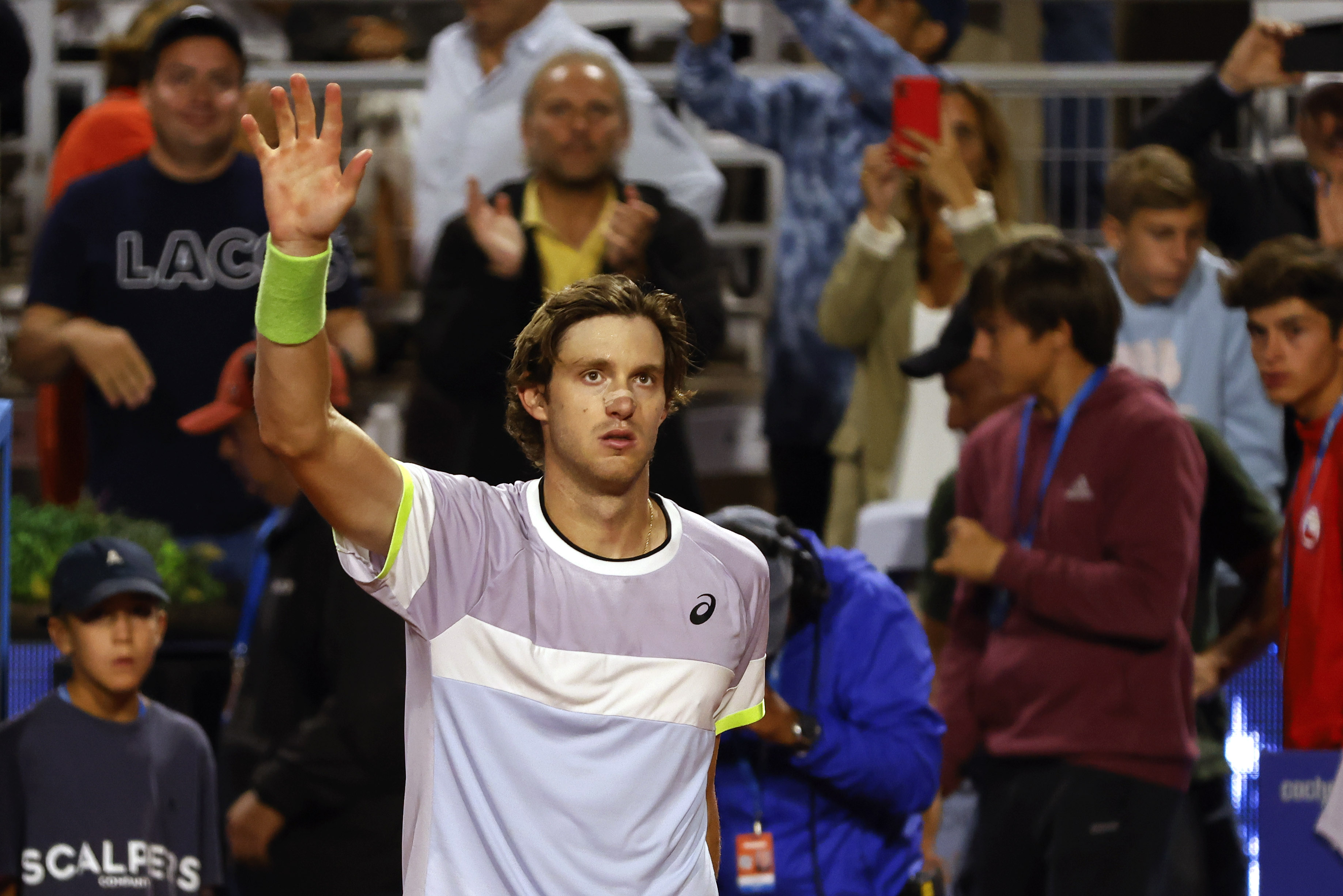 Nicolás Jarry enfrenta a Matteo Arnaldi en el ATP de Adelaida