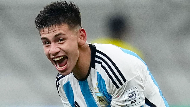 “Diablito” Echeverri fue citado por Mascherano para jugar con Argentina el Preolímpico