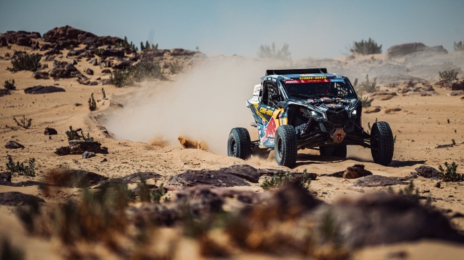 ¡Otro triunfo chileno! Francisco “Chaleco” López logró sólida victoria en la quinta etapa del Dakar