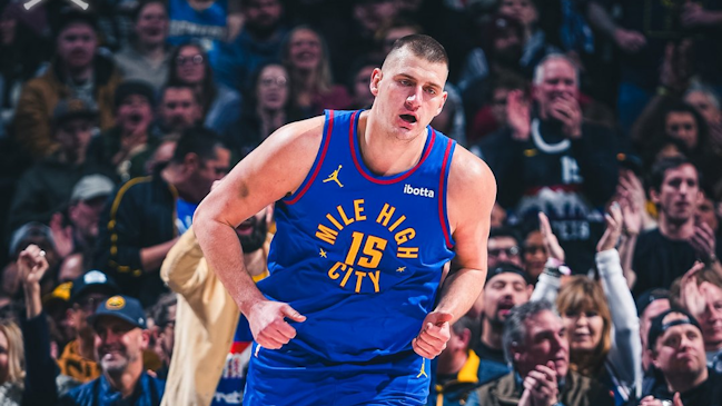 Nikola Jokic se lució con un triple-doble en sólida victoria de Denver Nuggets sobre Pelicans