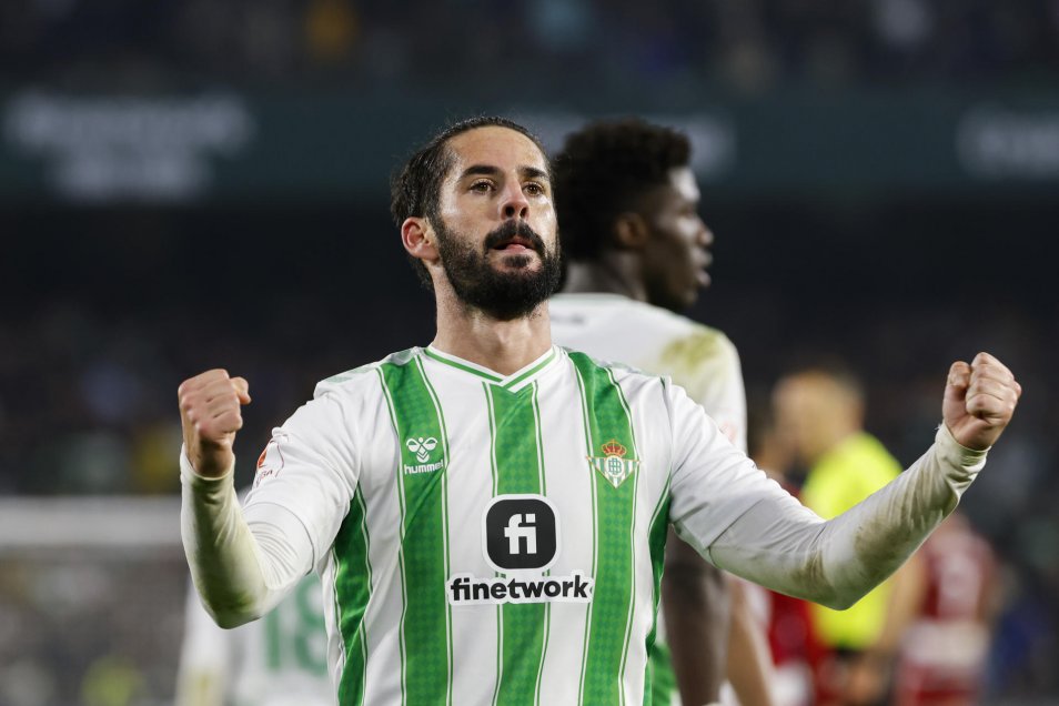 Isco devolvió la alegría al Betis de Pellegrini en el triunfo sobre Granada
