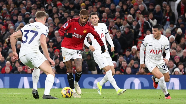 Manchester United y Tottenham firmaron un “eléctrico” empate en Old Trafford