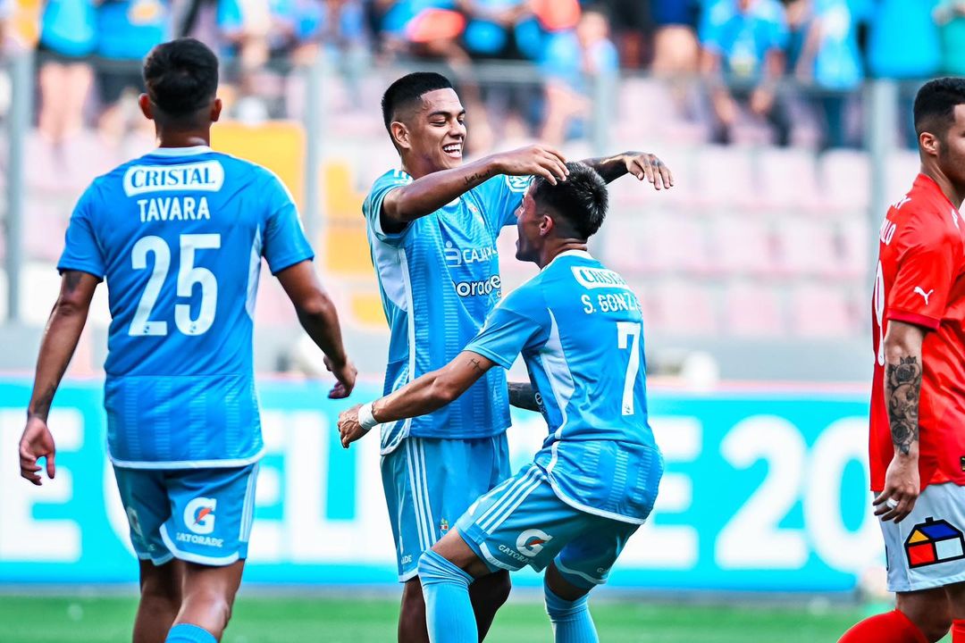 Joao Grimaldo estiró la ventaja de Sporting Cristal con golazo a una errática UC