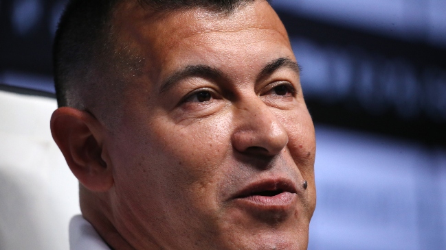 Pablo Parra sobre Almirón: No se puede criticar a un técnico que está recién empezando