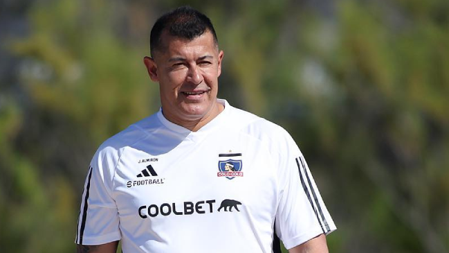Colo Colo arranca la era Jorge Almirón frente a Rosario Central en Uruguay