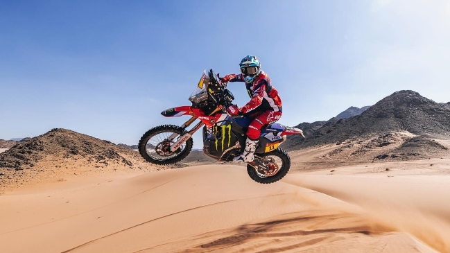 “Nacho” Cornejo lamentó un error que le significó dar un paso en falso en la novena etapa del Dakar