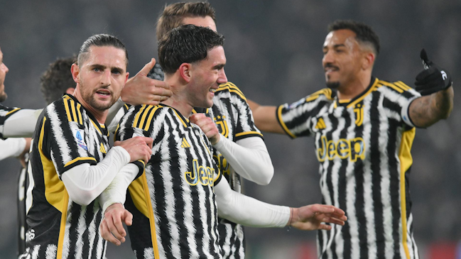 Serie A: Juventus derribó a Sassuolo y sigue asechando al líder Inter de Milán