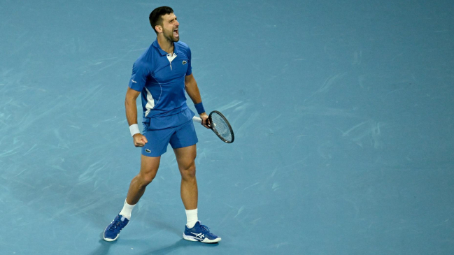 Djokovic vivió tenso momento con un espectador: Le dije si quería bajar y decírmelo a la cara