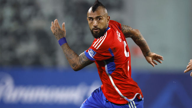 Medio afirmó que Arturo Vidal “se molestó” con primera oferta de Colo Colo