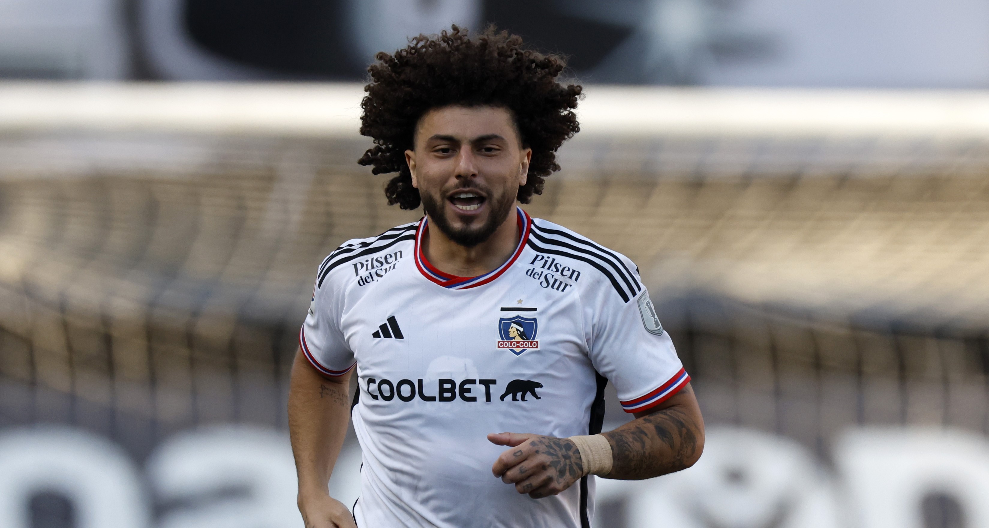 Colo Colo rechazó oferta de Peñarol por el préstamo de Maximiliano Falcón