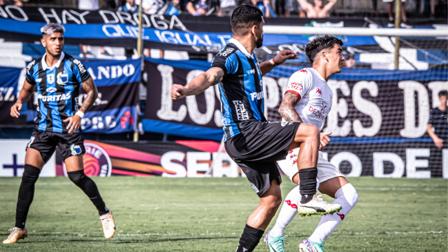Leandro Garate debutó con gol en Huracán en caída ante Liverpool de Uruguay