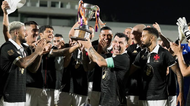 Gary Medel capitaneó a Vasco da Gama en su triunfo sobre San Lorenzo