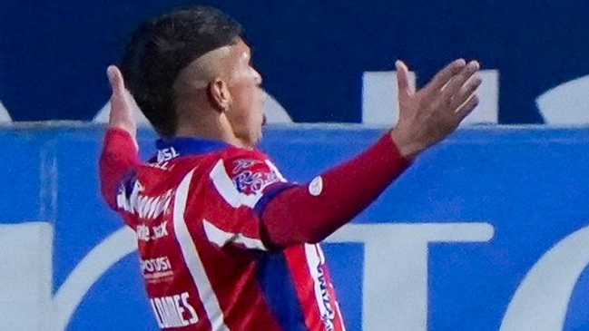 Benjamín Galdames cerró la victoria de Atlético San Luis sobre Pumas en México