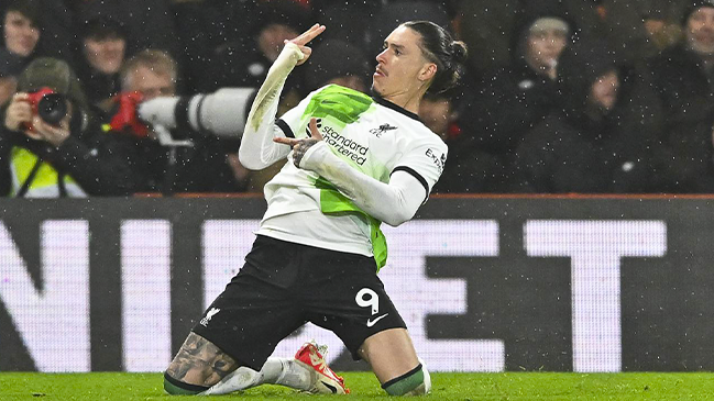 Darwin Núñez y Diogo Jota guiaron goleada de Liverpool sobre Bournemouth