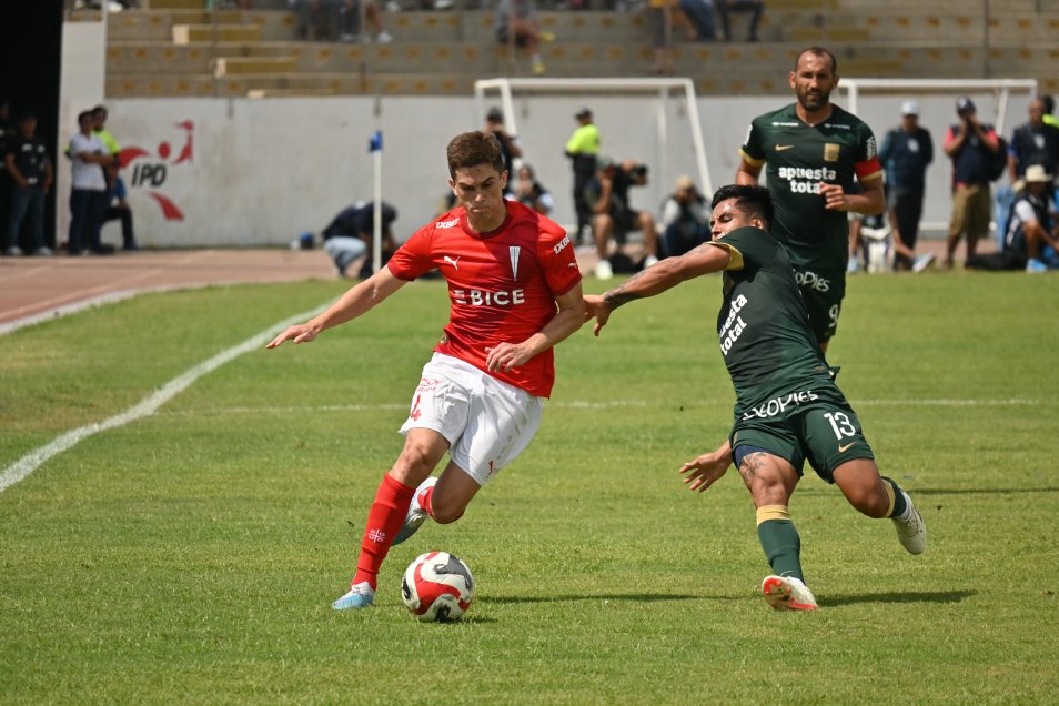La deslucida igualdad de la UC ante Alianza Lima en duelo de pretemporada