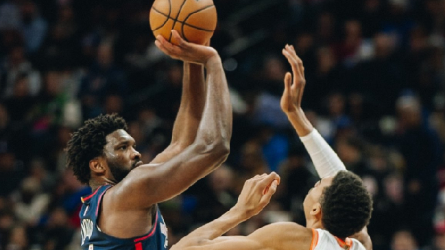 Embiid estableció récord de anotación con soberbia jornada ante San Antonio Spurs
