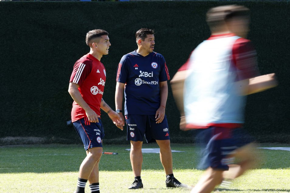 Preolímpico: La Roja sub 23 ya piensa en el Uruguay de Bielsa