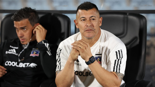 Las cartas que maneja Colo Colo para reforzar su línea defensiva