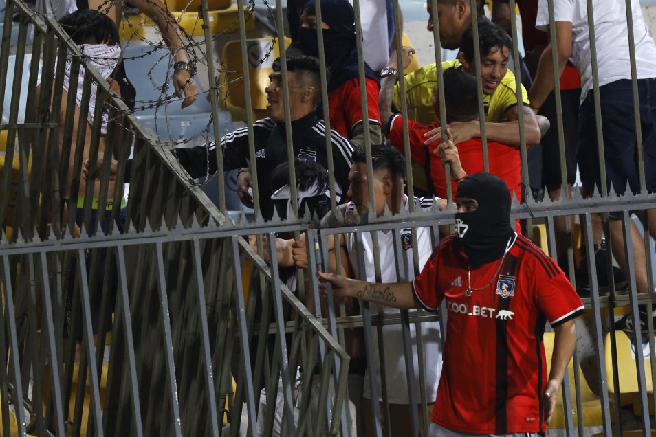 Serios incidentes en Sausalito marcaron el debut de Arturo Vidal en su vuelta a Colo Colo