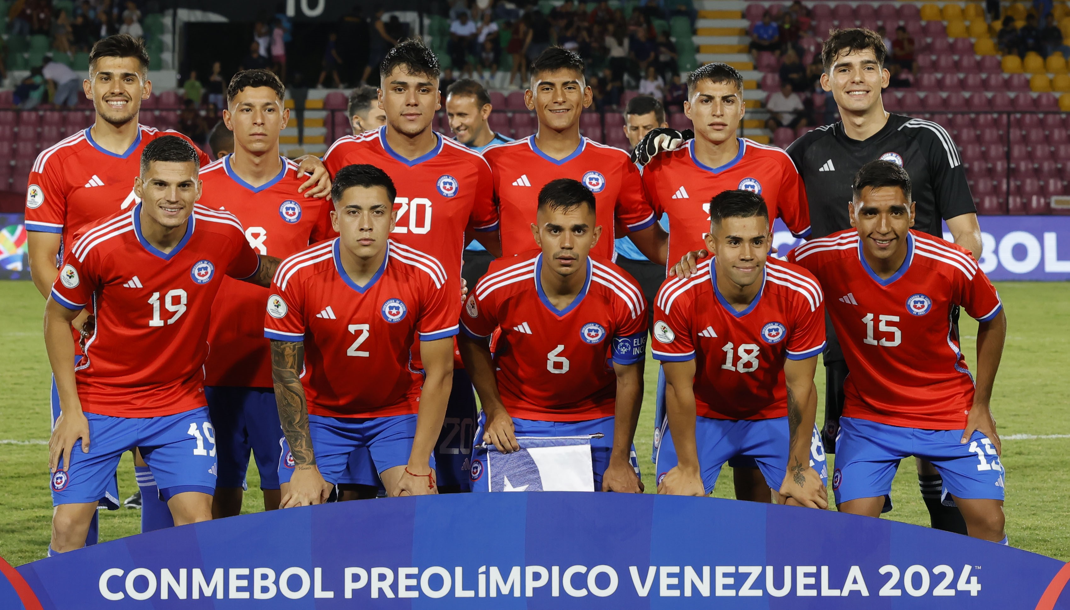 Chile se juega sus opciones ante Argentina en duelo crucial del Preolímpico